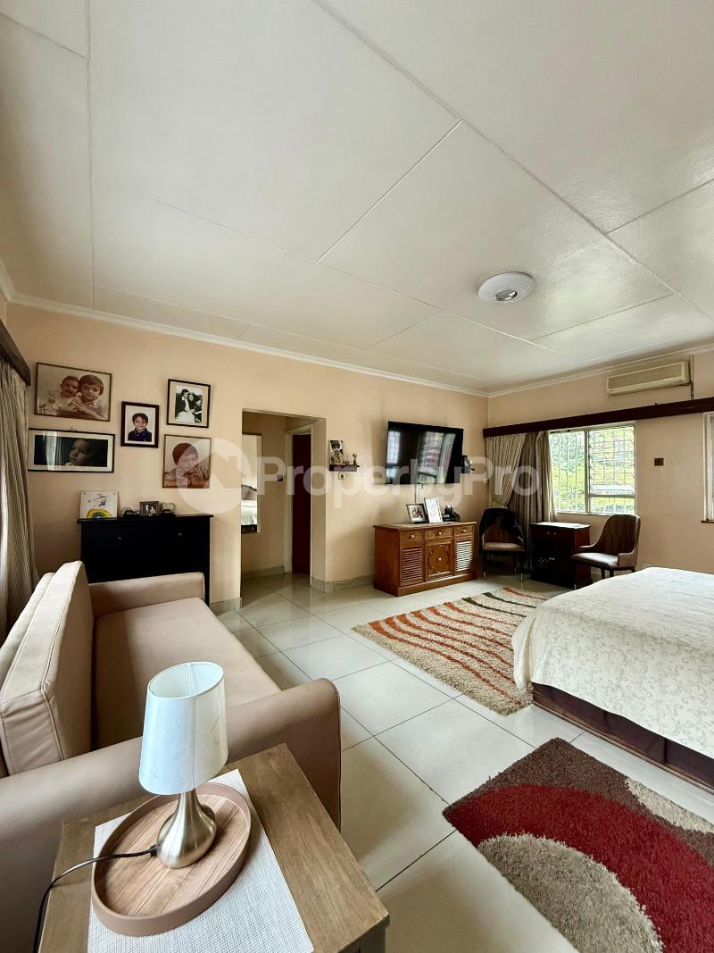 4 bedroom Houses for sale Muthaiga Nairobi