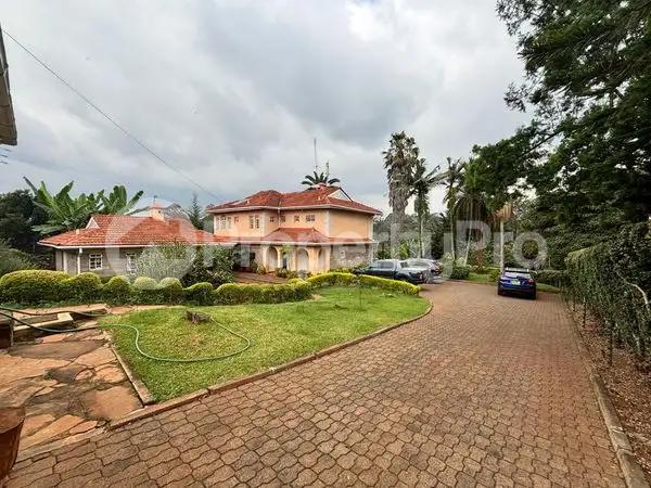 4 bedroom Townhouses Houses for rent Kitisuru Nairobi