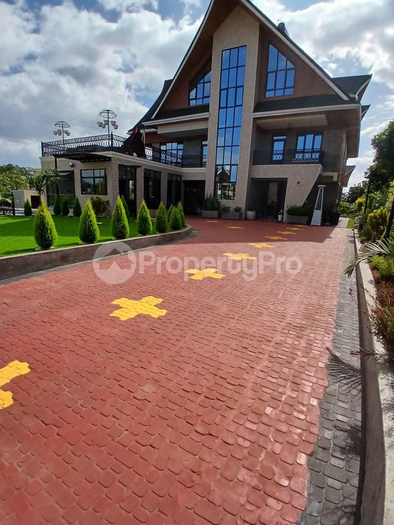 4 bedroom Flat&Apartment for sale Membley Ruiru