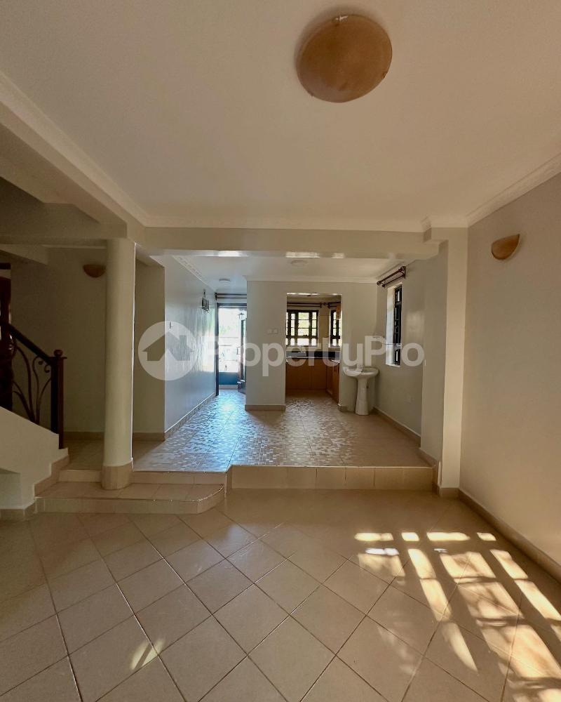 4 bedroom Townhouses Houses for rent KAMITI Kasarani Nairobi