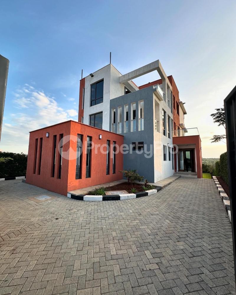 4 bedroom Houses for sale Membley Ruiru