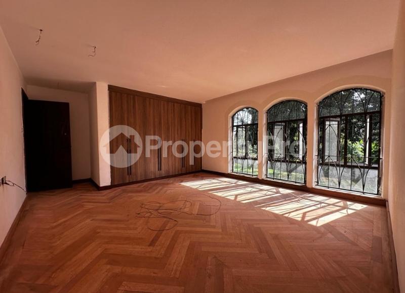 4 bedroom Townhouses Houses for sale Runda Nairobi