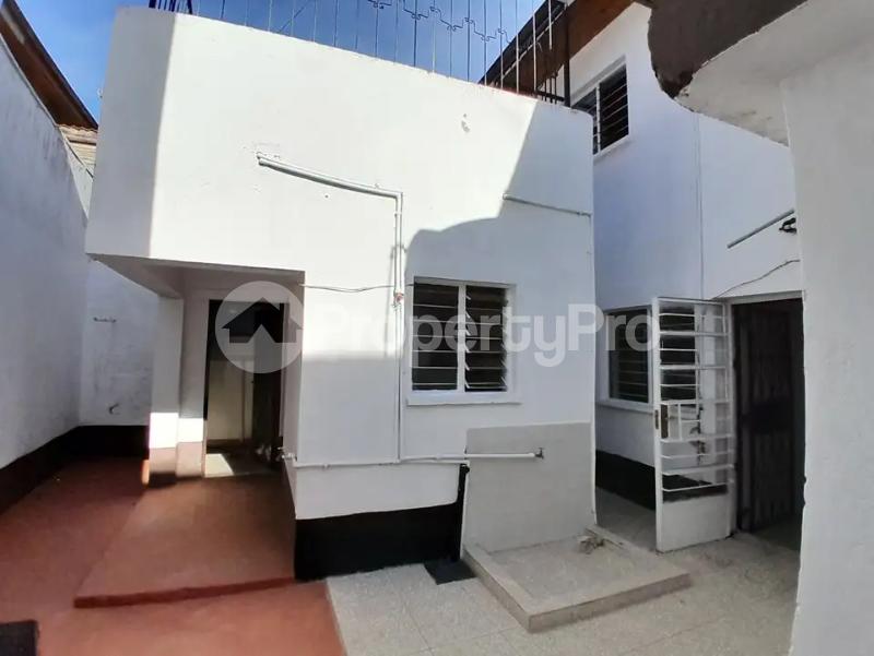 4 bedroom Townhouses Houses for rent Westlands Nairobi