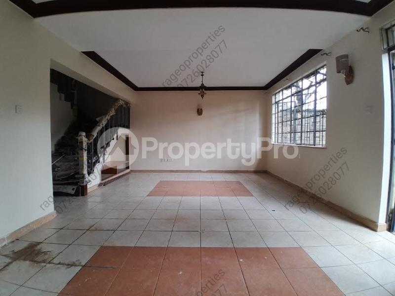 4 bedroom Townhouses Houses for rent MBAGATHI Ngong Rd Nairobi