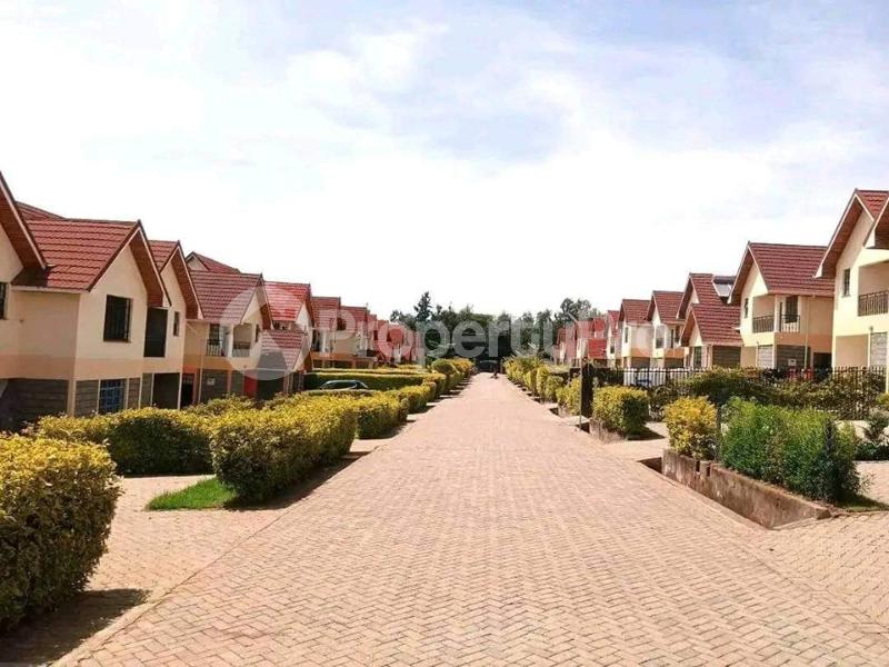 4 bedroom Townhouses Houses for sale Ngong Kajiado