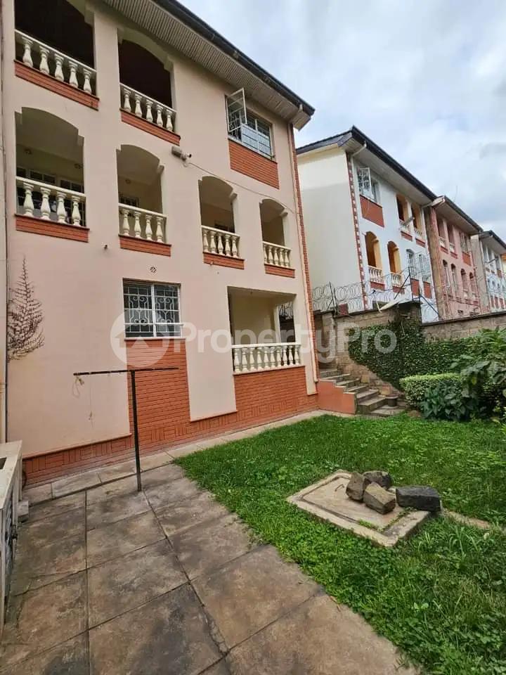 4 bedroom Flat&Apartment for rent Lavington Nairobi
