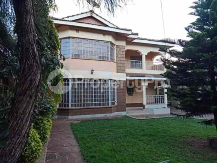 4 bedroom Townhouse for sale Woodley/Kenyatta Golf Course Nairobi