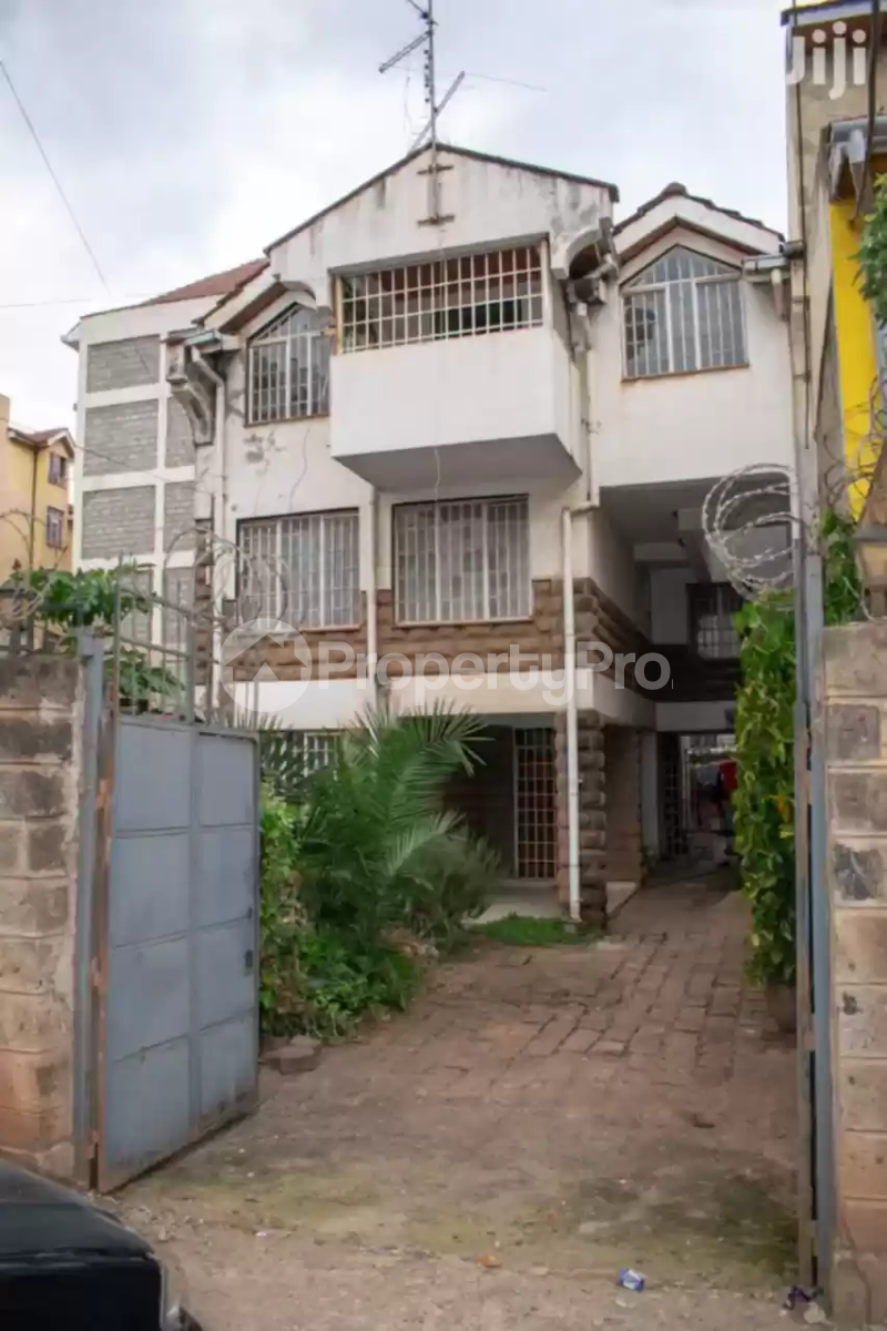 4 bedroom Flat&Apartment for sale Jamhuri Nairobi