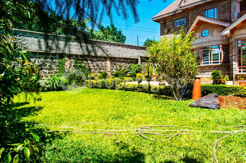 4 bedroom Bungalow Houses for sale ROAD THAT LEADS TO ACADEMY