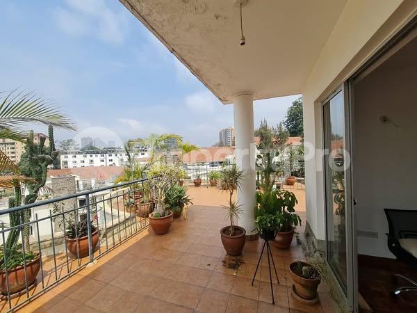 4 bedroom Flat&Apartment for rent Lavington Nairobi