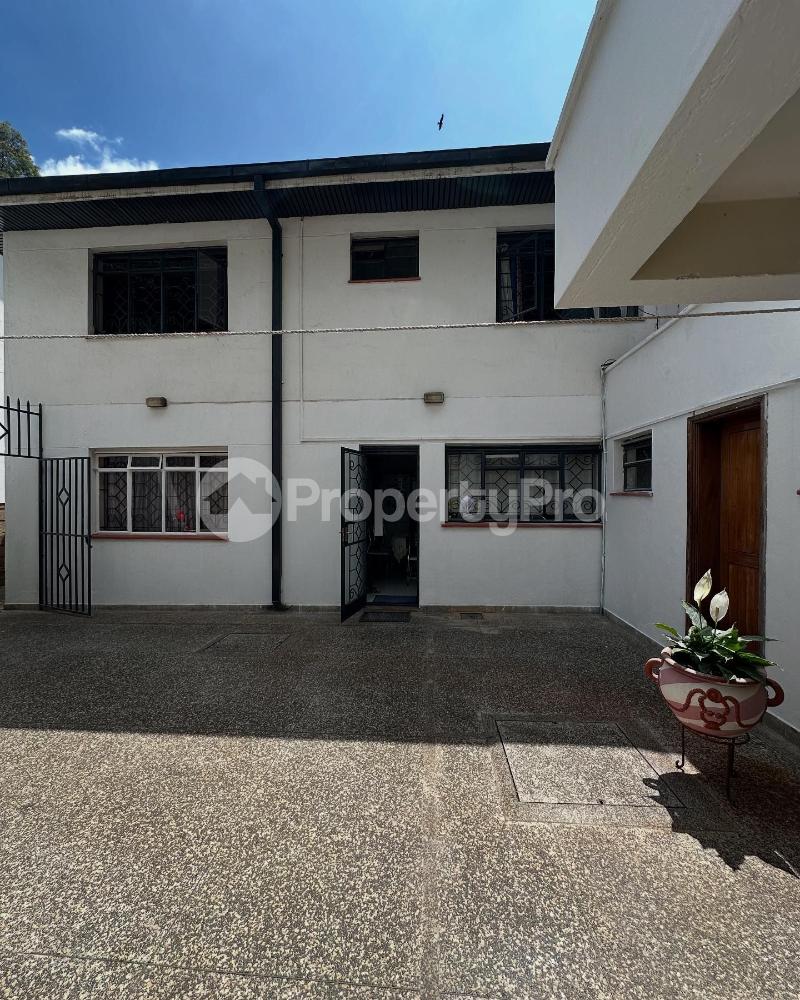 4 bedroom Townhouse for sale Spring Valley Nairobi