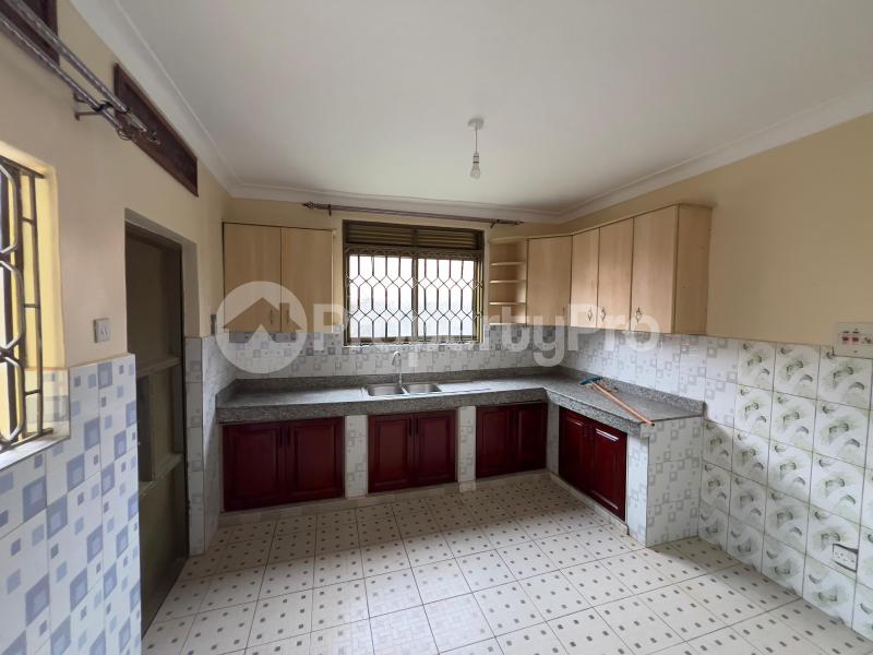 4 bedroom Bungalow Apartment for rent Seeta Mukono  Mukono Mukono Central - 1