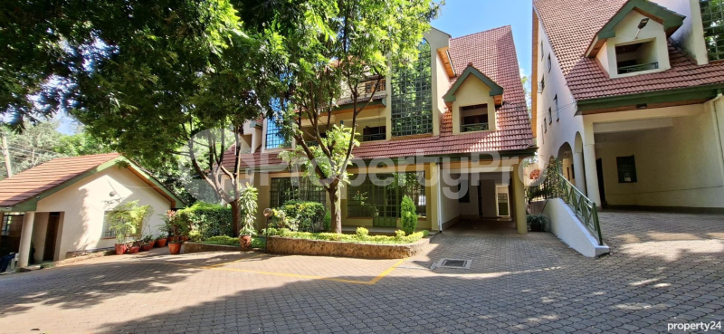 Townhouse for rent Lavington Nairobi