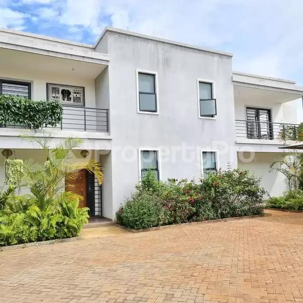 4 bedroom Townhouse for rent Runda Nairobi