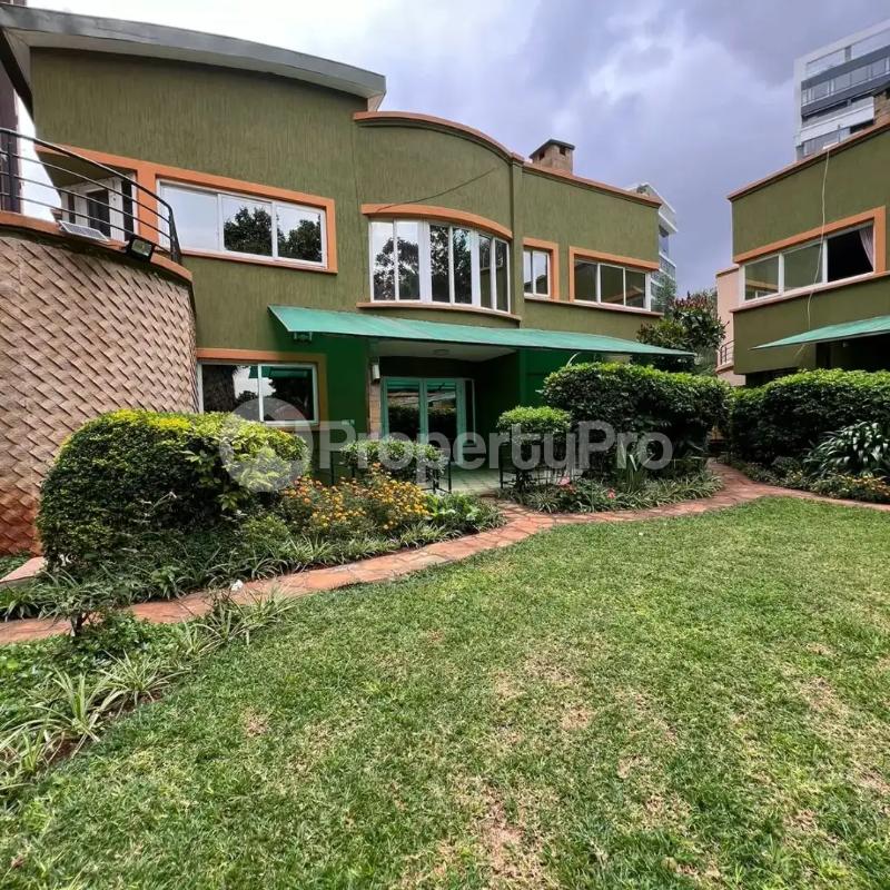 4 bedroom Townhouse for rent Riverside Nairobi