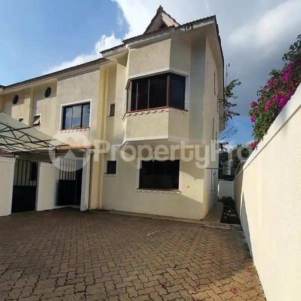 4 bedroom Flat&Apartment for rent Lavington Nairobi