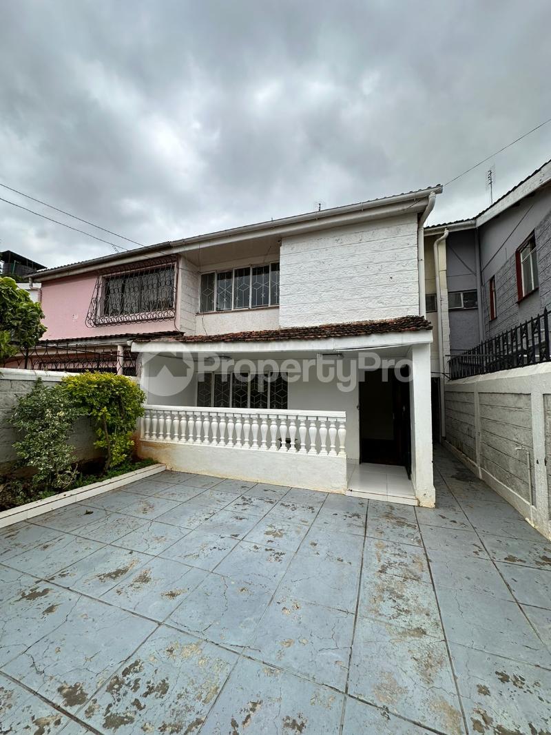 4 bedroom Houses for sale Lavington Nairobi