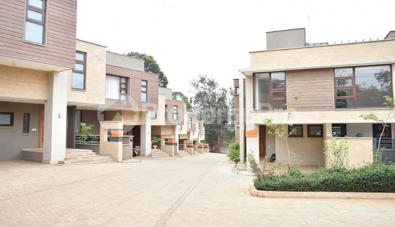 4 bedroom Townhouses Houses for sale Lavington Nairobi