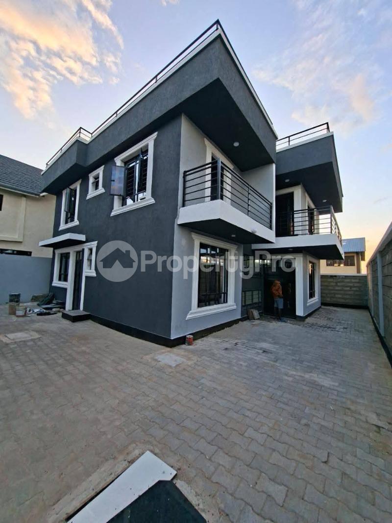 4 bedroom Townhouse for rent ATHI RIVER Kisaju Kitengela