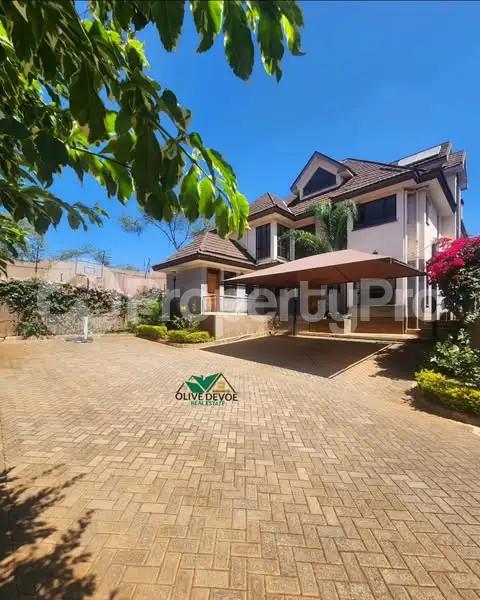 Townhouses Houses for rent Runda Nairobi