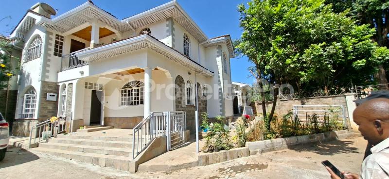 4 bedroom Townhouses Houses for rent Lavington Nairobi