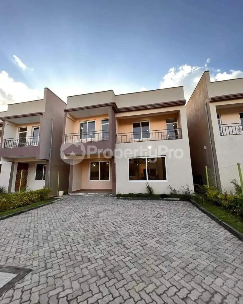 4 bedroom Townhouse for sale Syokimau Nairobi