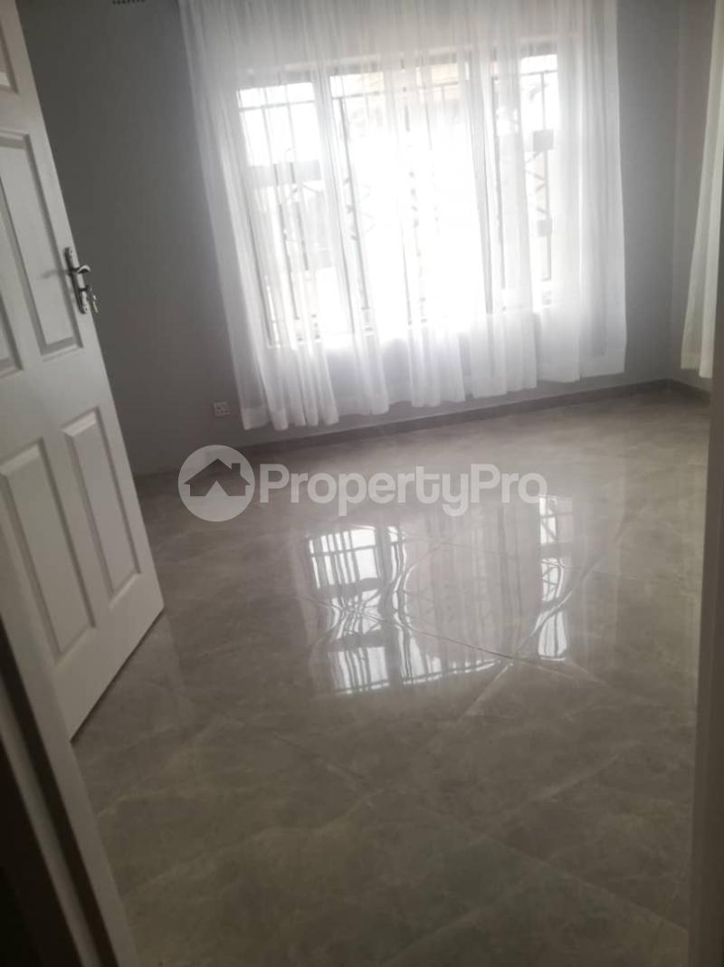 4 bedroom Houses for sale Emganwini West , Bulawayo Emganwini Bulawayo High-Density Bulawayo - 6