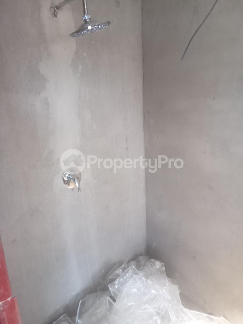 4 bedroom Houses for sale Emganwini West , Bulawayo Emganwini Bulawayo High-Density Bulawayo - 3