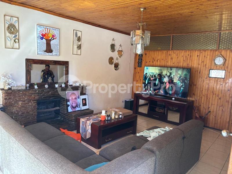 4 bedroom Houses for sale Paddonhurst , Bulawayo  Harrisvale Bulawayo North Bulawayo - 3