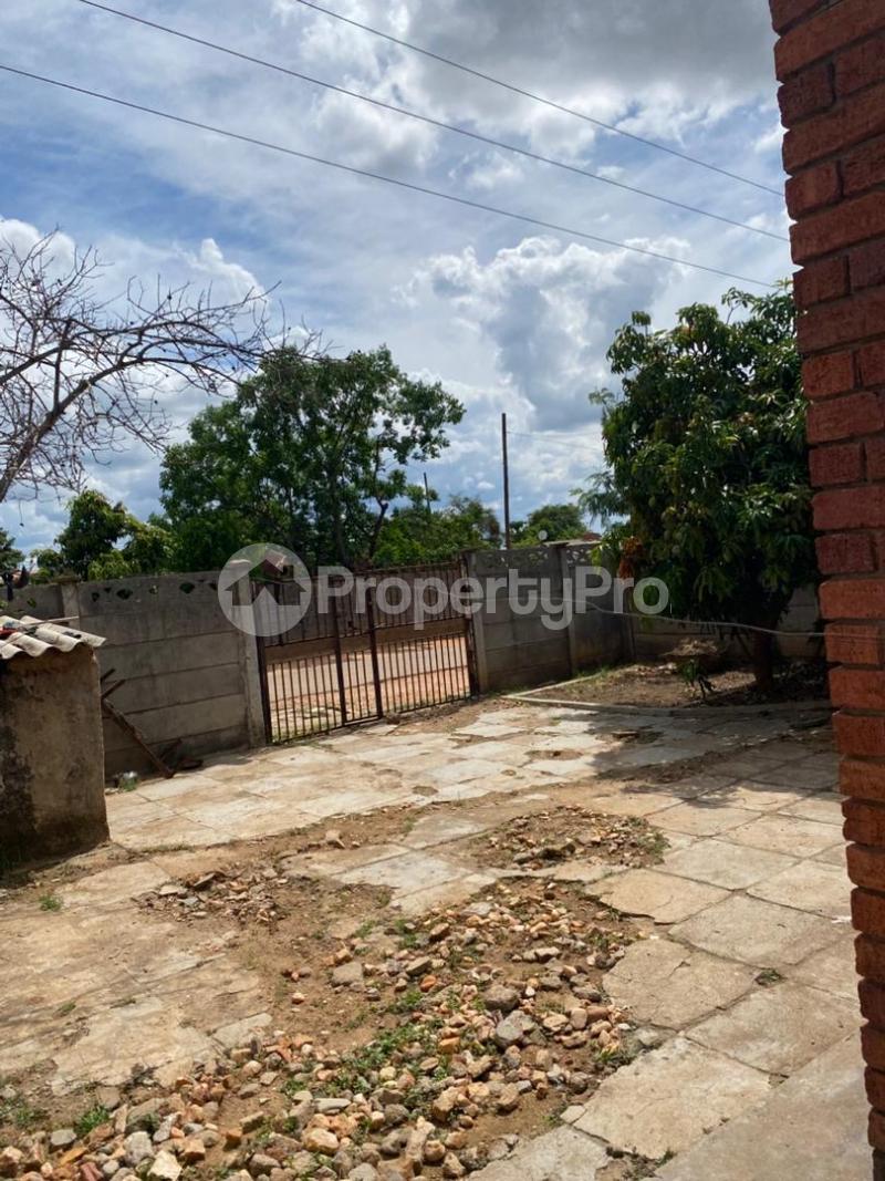4 bedroom Houses for sale Tshabalala , Bulawayo  Tshabalala Extension Bulawayo High-Density Bulawayo - 2
