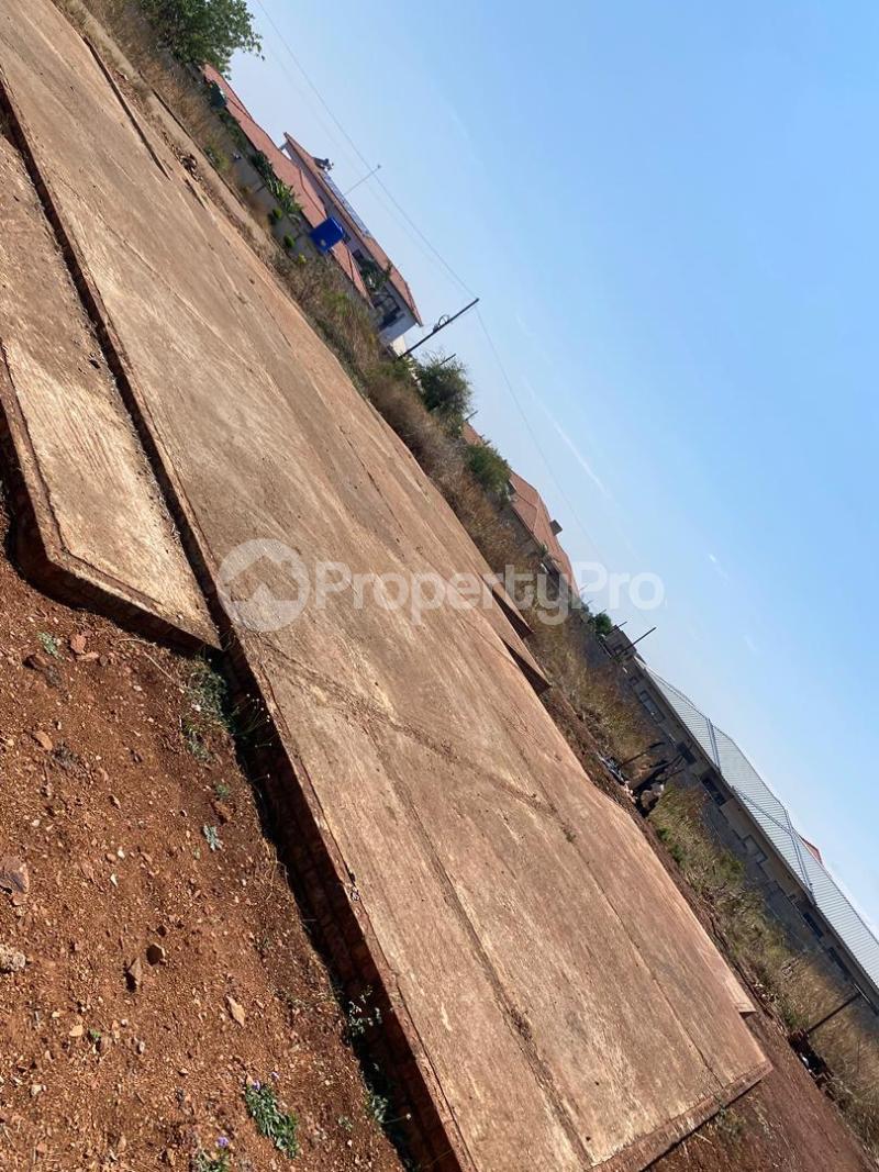 4 bedroom Houses for sale New Parklands , Along Harare Road, Bulawayo  Killarney Bulawayo East Bulawayo - 4