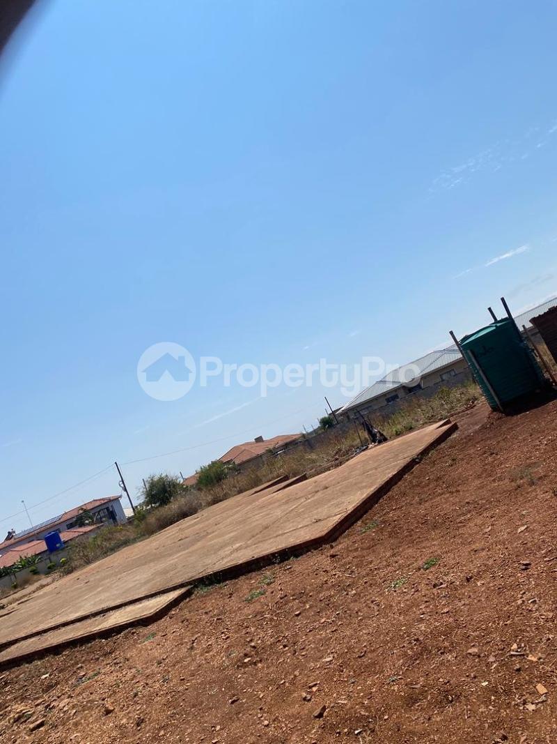 4 bedroom Houses for sale New Parklands , Along Harare Road, Bulawayo  Killarney Bulawayo East Bulawayo - 3