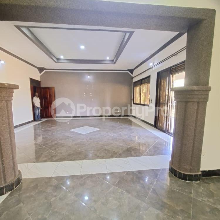 3 bedroom Bungalow Apartment for rent Bukoto road Bukoto Kampala Central - 7