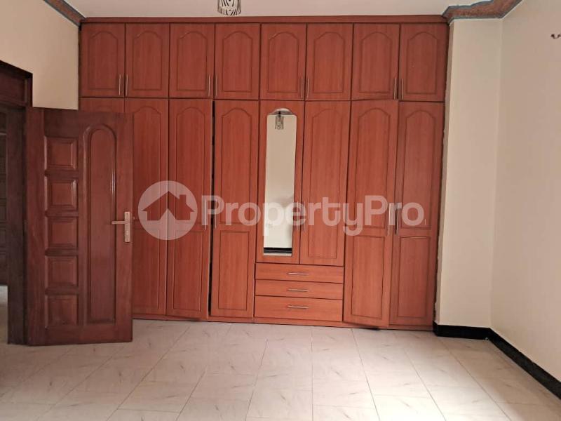 4 bedroom Bungalow Apartment for rent Kisaasi road Kisaasi Kampala Central - 7