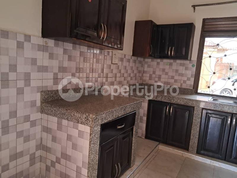 4 bedroom Bungalow Apartment for rent Kisaasi road Kisaasi Kampala Central - 6