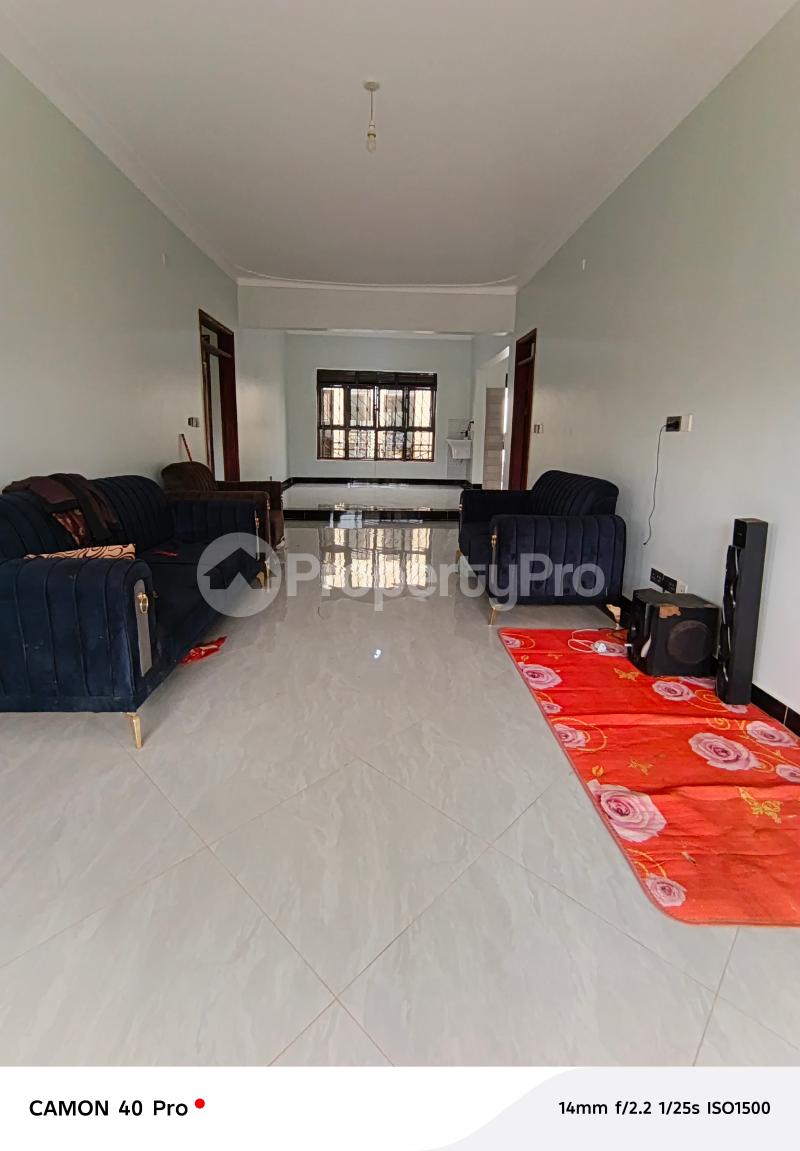 4 bedroom Bungalow Apartment for rent Gayaza road  Gayaza Wakiso Central - 4