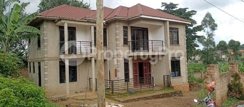4 bedroom Villa for sale Namugongo nsawo estate  Kira Wakiso Central - 1