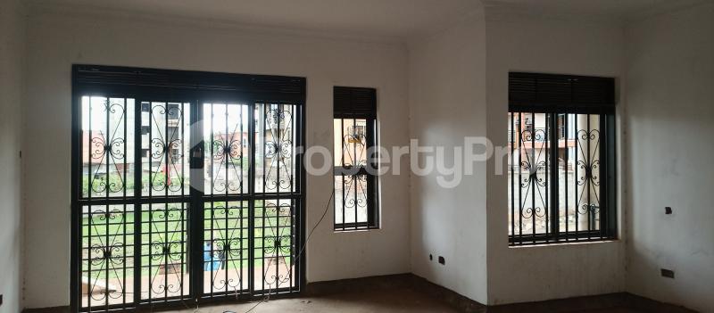 4 bedroom Villa for sale Namugongo nsawo estate  Kira Wakiso Central - 9