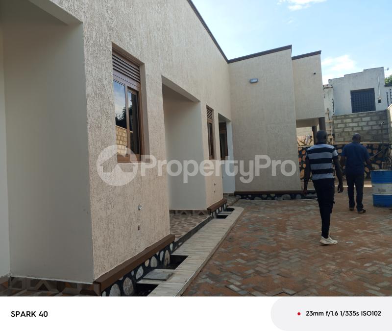 1 bedroom mini flat  Bungalow Apartment for sale Kyaliwajjala  Kampala Central Kampala Central - 4