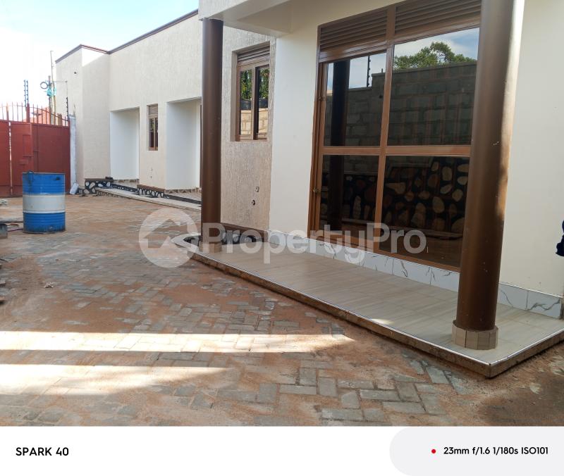 1 bedroom mini flat  Bungalow Apartment for sale Kyaliwajjala  Kampala Central Kampala Central - 0