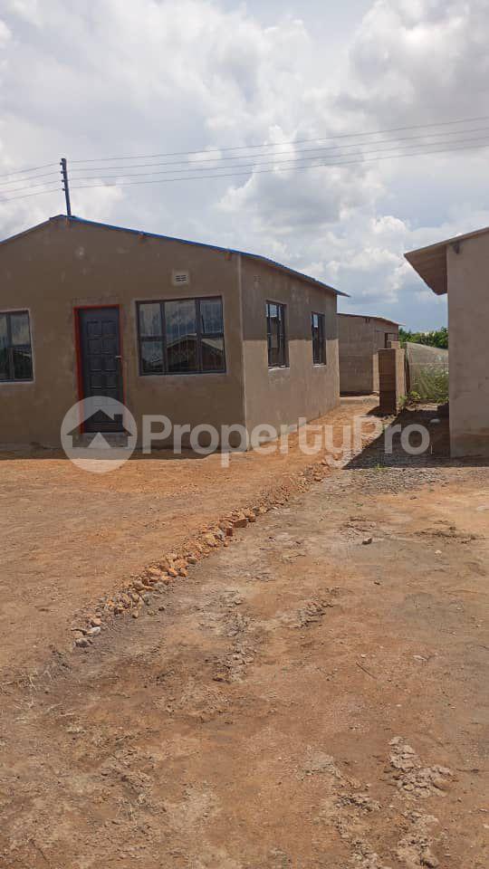 2 bedroom Houses for sale Cowdry Park , Bulawayo  Cowdray Park Bulawayo High-Density Bulawayo - 3