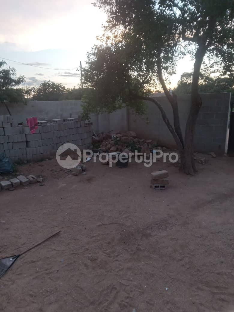 2 bedroom Houses for sale Nguboyenja , Mzilikazi , Bulawayo Bulawayo City Centre Bulawayo CBD, Industrial Bulawayo - 5