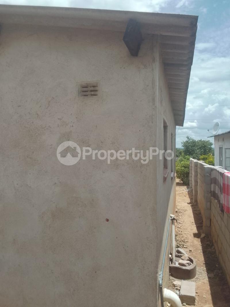 2 bedroom Houses for sale Pumula South , Bulawayo Pumula South Bulawayo High-Density Bulawayo - 5