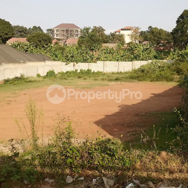 Land for sale Kyaliwajjara town  Kira Wakiso Central - 0