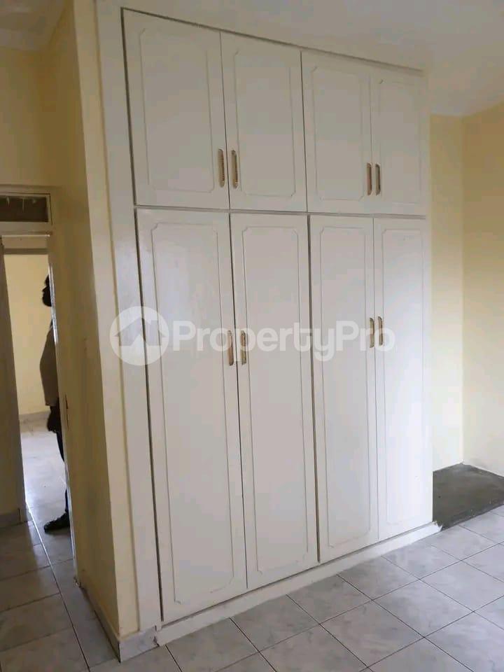 4 bedroom Bungalow Apartment for rent Naalya road  Kampala Central Kampala Central - 3