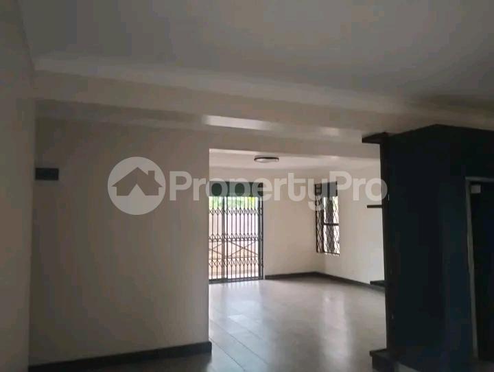 4 bedroom Bungalow Apartment for rent Kyanja  Kampala Central Kampala Central - 3