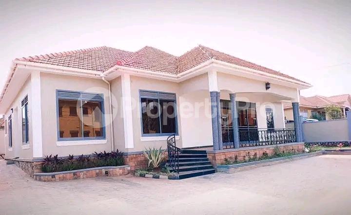 5 bedroom Bungalow Apartment for sale Najjera road  Kampala Central Kampala Central - 11