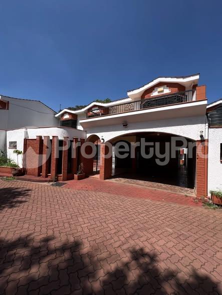 5 bedroom Flat&Apartment for rent Lavington Nairobi