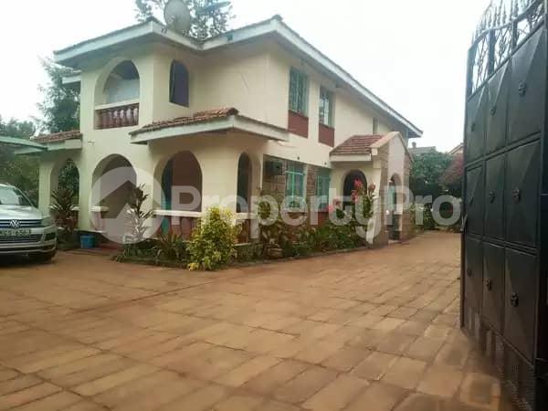 5 bedroom Flat&Apartment for sale Karen Nairobi