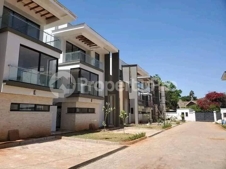 5 bedroom Flat&Apartment for sale Lavington Nairobi